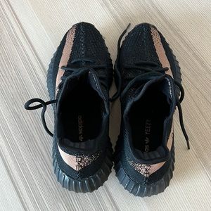 Yeezy 350 Sneakers